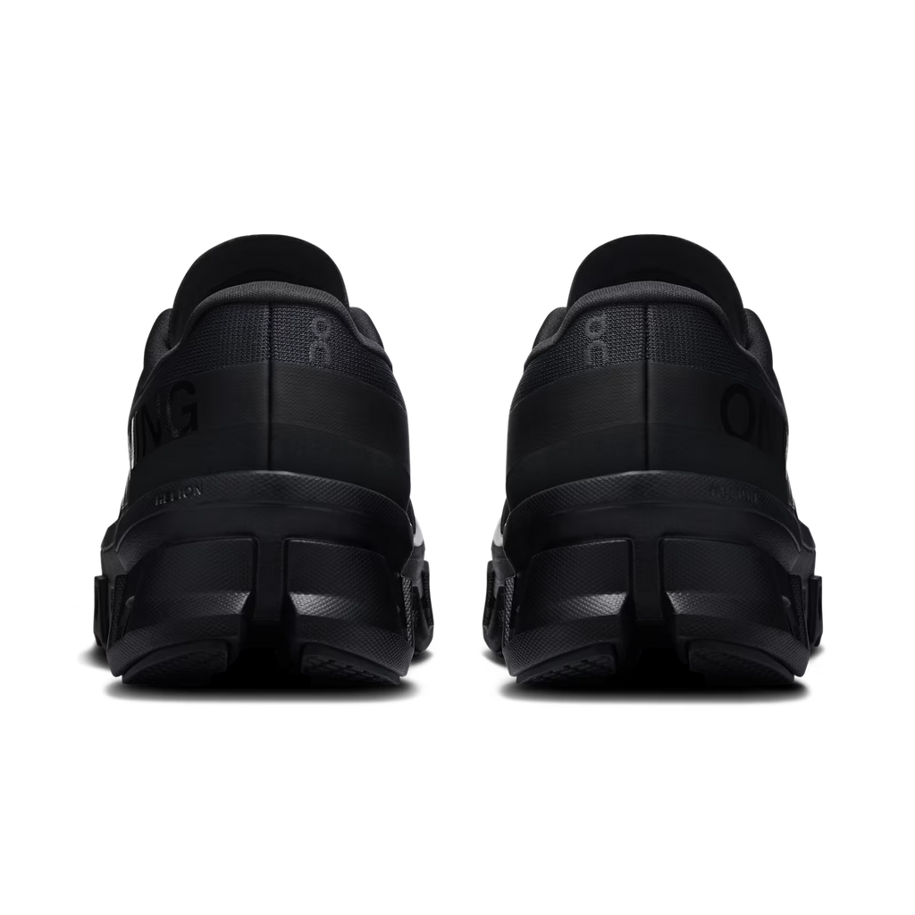 On - Tenis "Cloudmonster 1" - Triple Black (Mujer)