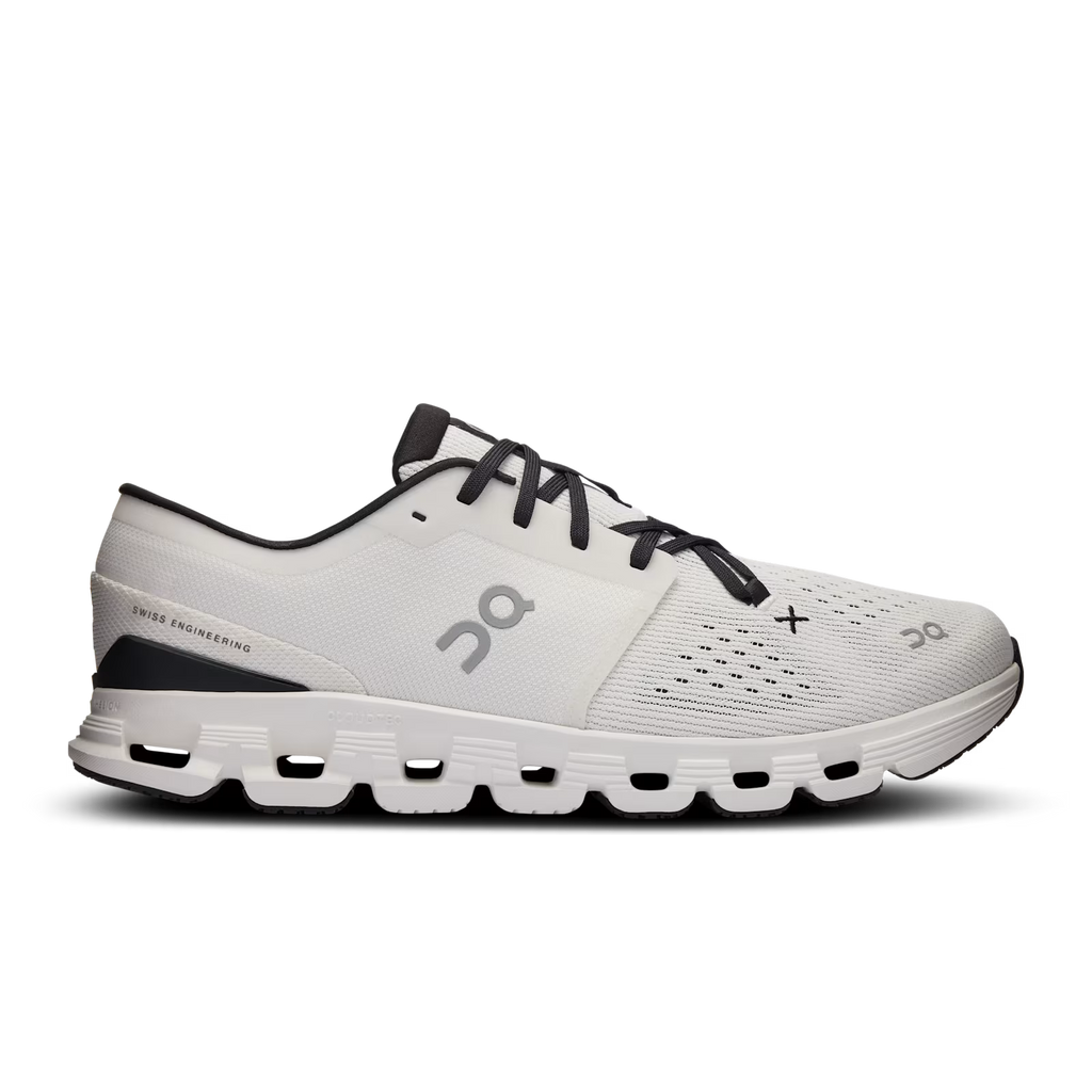 On - Tenis "Cloud X 4" - White (Hombre)