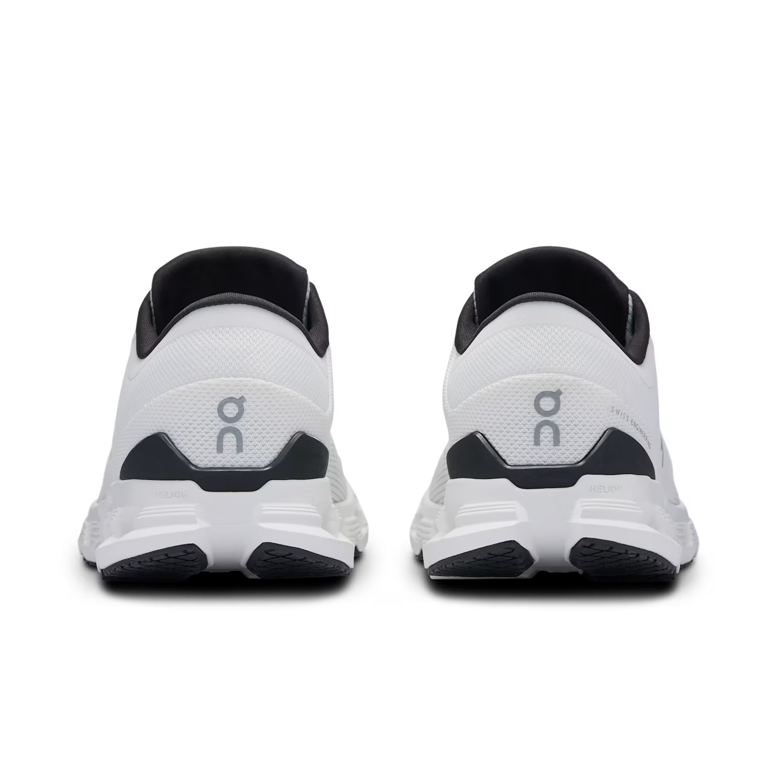 On - Tenis "Cloud X 4" - White (Mujer)