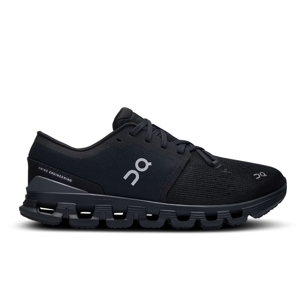 On - Tenis "Cloud X 4" - All Black (Mujer)