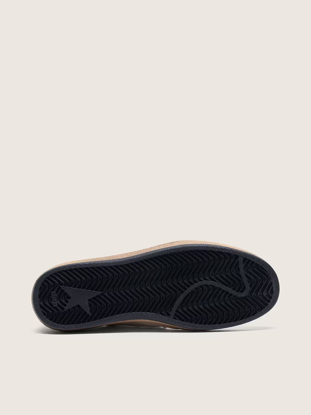 Golden Goose - Tenis "Ballstar (White & Black Heritage)" (Mujer)
